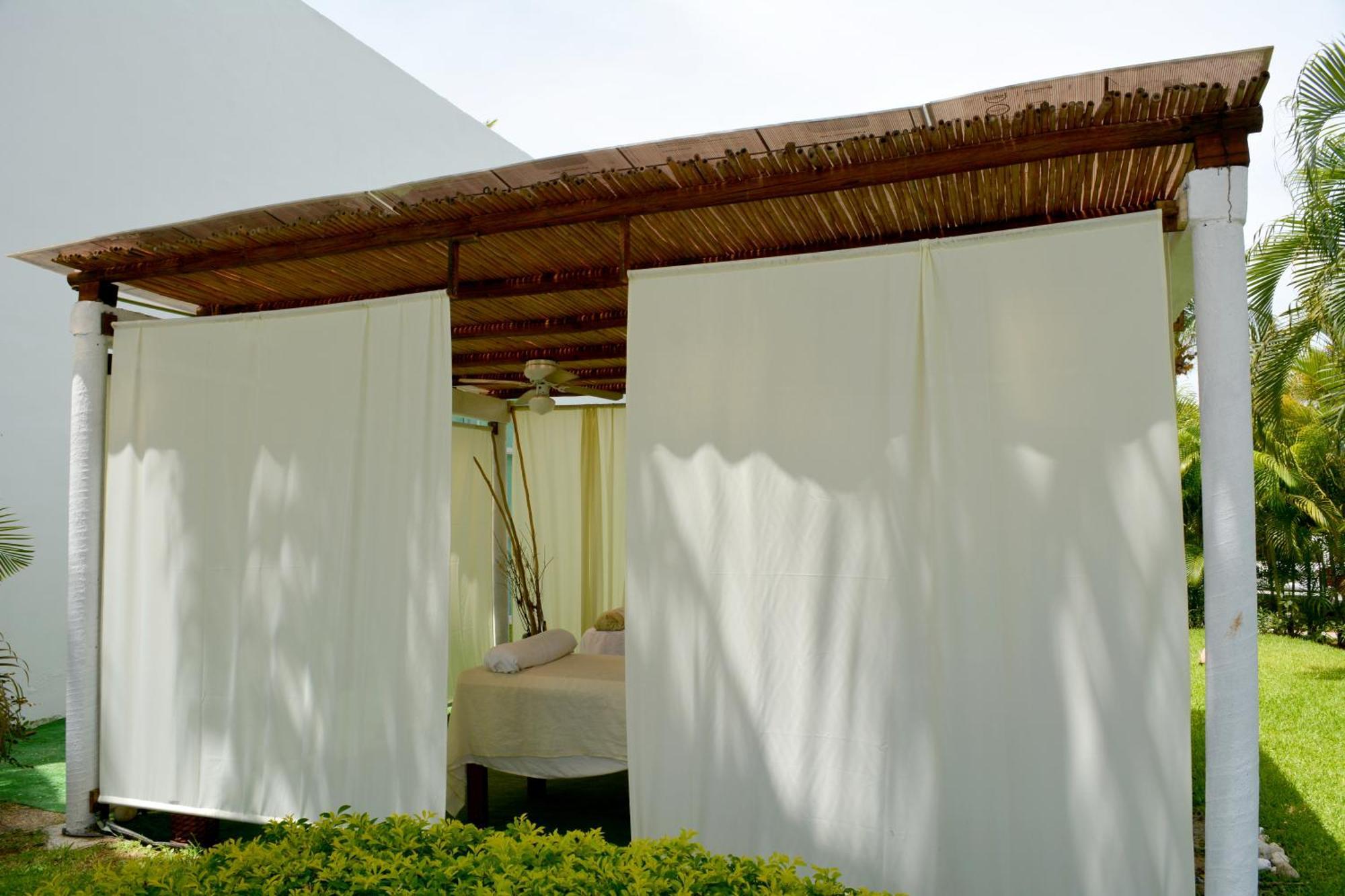 Condo Mayan Lakes อากาปุลโก ภายนอก รูปภาพ